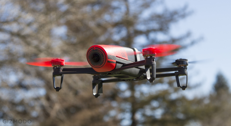 Illustration for article titled Parrot Bebop Drone and Skycontroller Review: Looks Aren't Everything